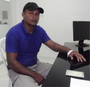 Francisco Elves está no Hospital de Araioses aguardando a chegada de seus parentes que moram no Ceará.