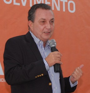 secretário Luis Fernando Silva